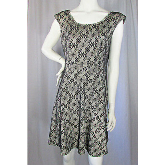 Worthington Dresses & Skirts - 🌸Worthington Black Lace Cream Skater Dress